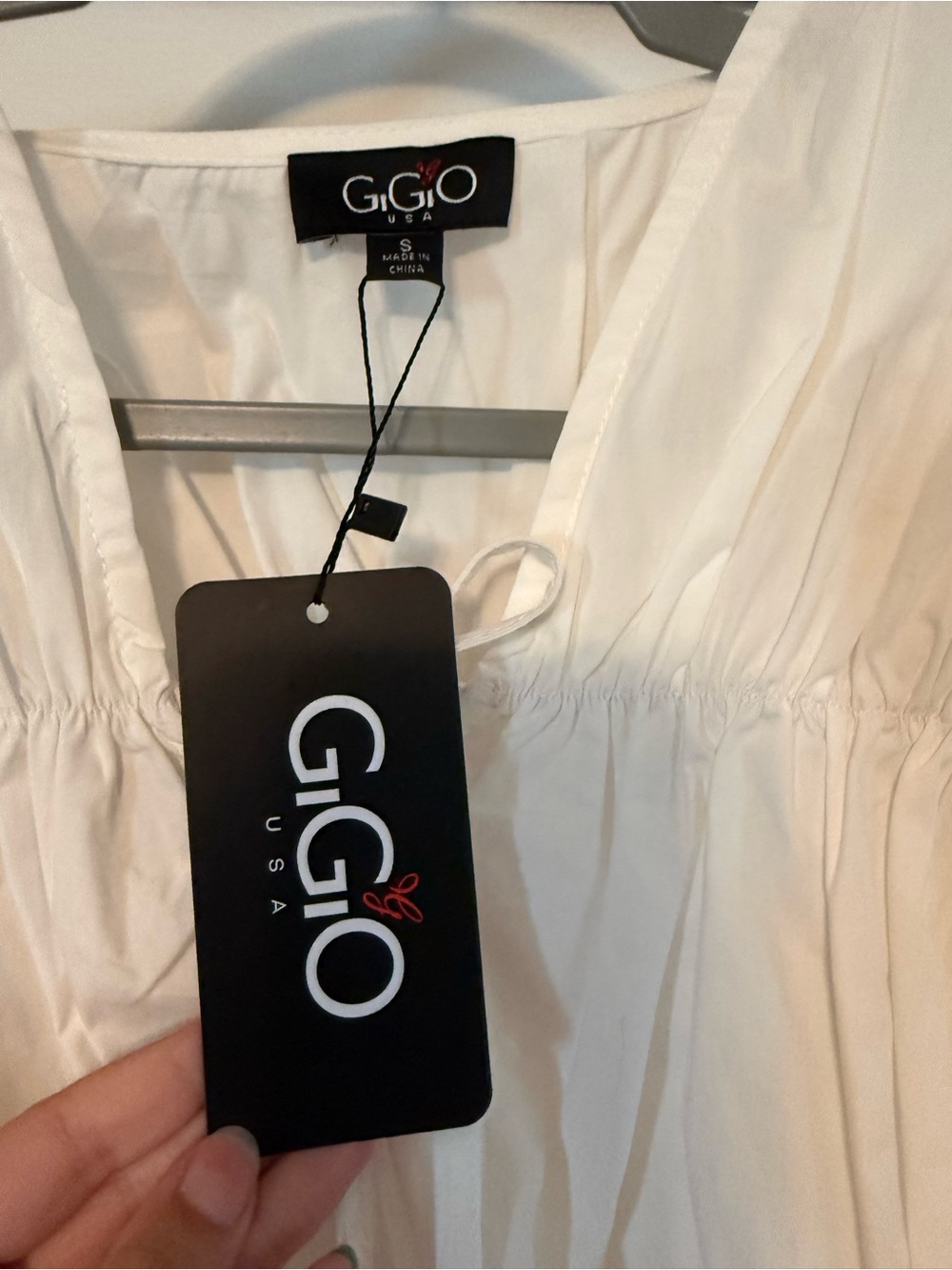 G&Co White Smocked Peasant Blouse with Tie Neck - Picture 2 of 3